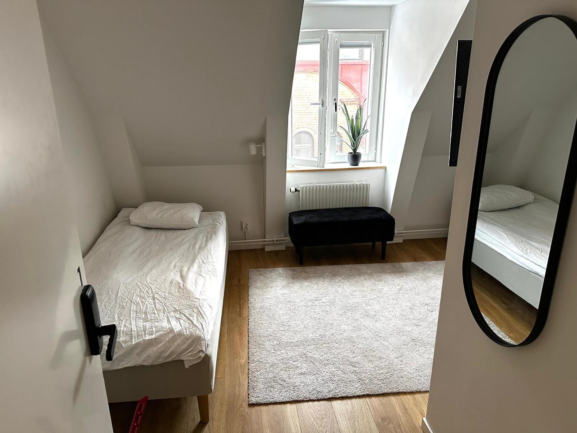 Attic Hostel 보라스 외부 사진